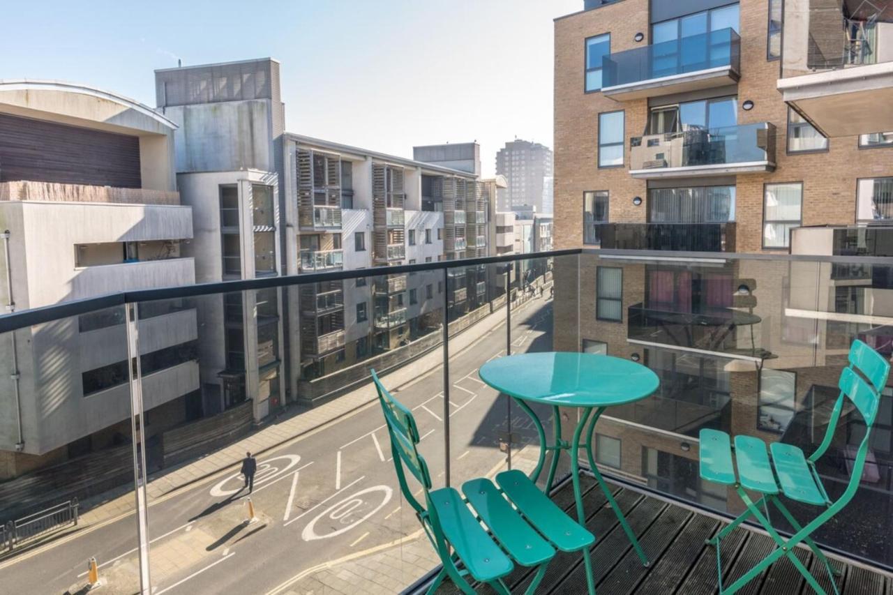 Sleek Modern Flat In The Centre Of The Town * Brighton